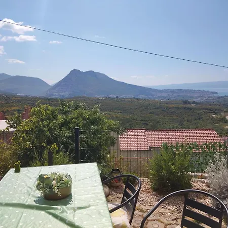Cosy Split - In Area * Solin